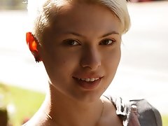 8 pictures - Sage Hailong Hollywood Connection