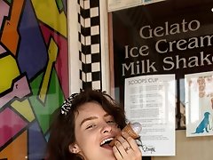 8 pictures - Gigi Matthews At The Sweet Spot