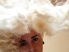 8 pictures - Naomi Woods Healthy In Hollywood