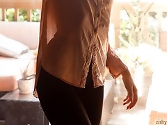 9 pictures - Ksenia Gali Light Bender