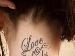 9 pictures - Angela White of Generous Proportions