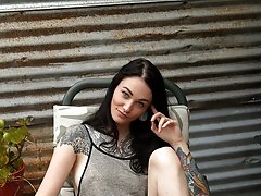 8 pictures - Kelly Lamprin At Great Lengths