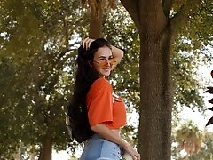 7 pictures - Dita Vetone Crop Top Heroes